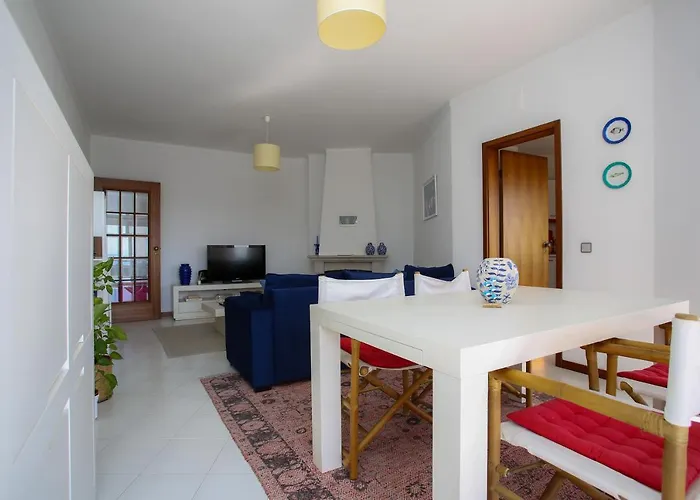 Pool Апартаменты *