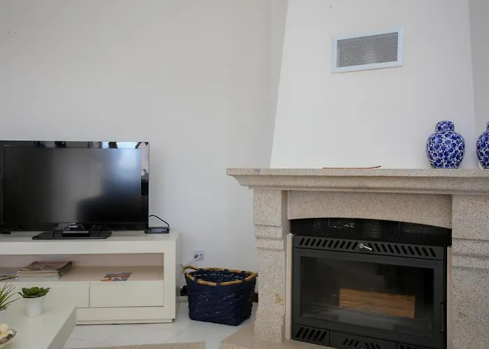 Pool Апартаменты *